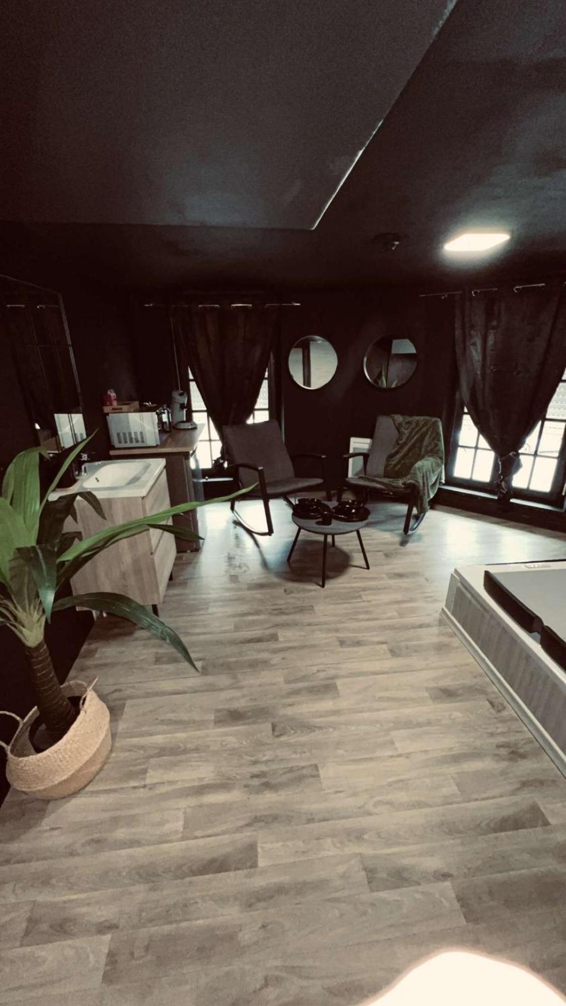 Magnifique Loft 35M2 Jacuzzi Rvb Night 1 Hotel Amiens Exterior foto